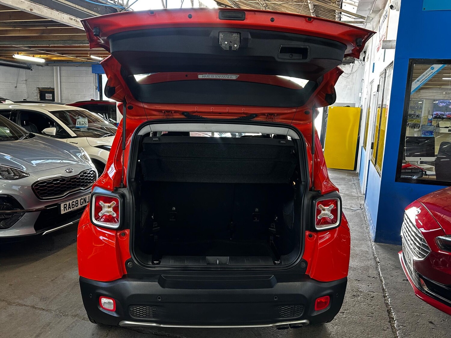 Used Jeep Renegade 2017 for sale - 78157291: Photo 37