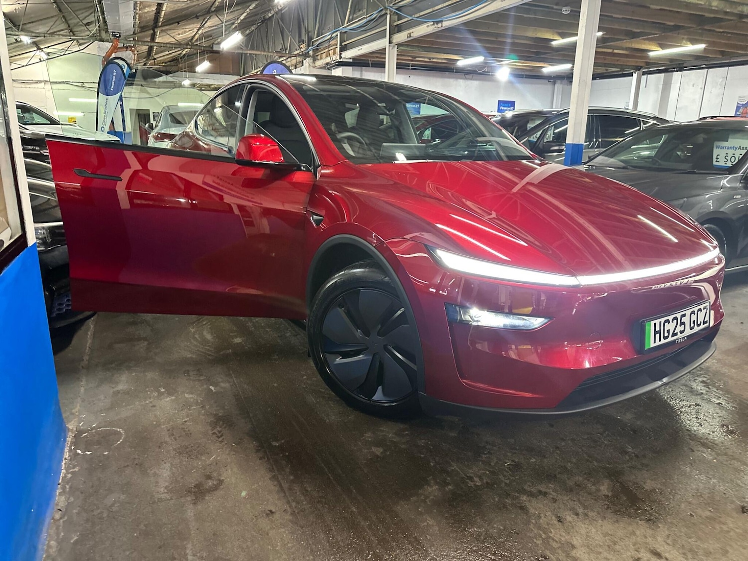 Used Tesla Model Y 2025 for sale - 77279453: Photo 30