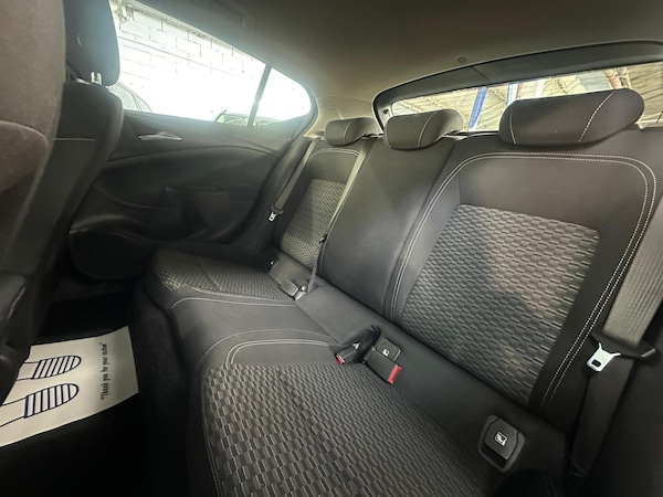 Used Vauxhall Astra 2018 for sale - 75458656: Photo 22
