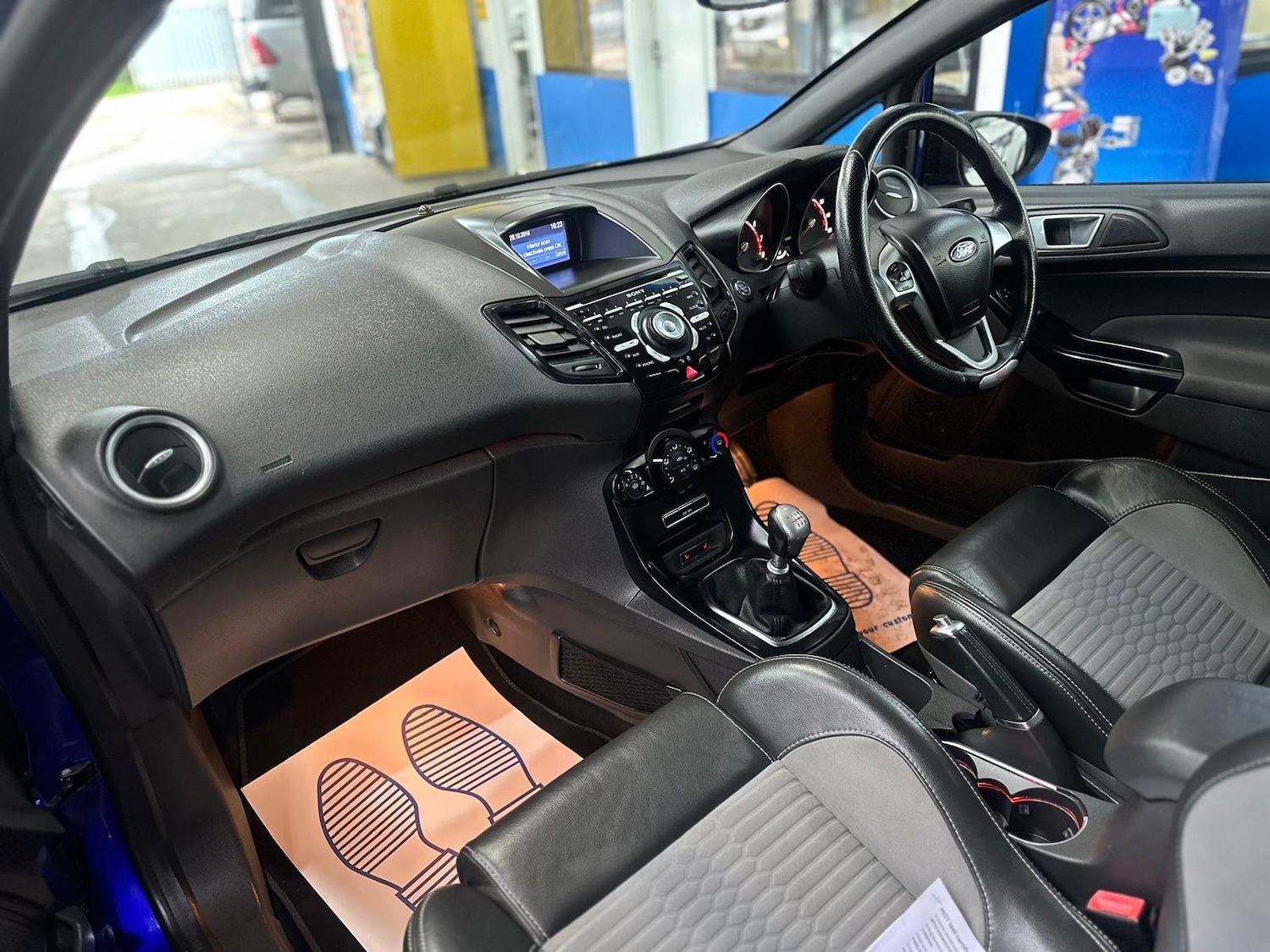 Used Ford Fiesta 2015 for sale - 76988521: Photo 16