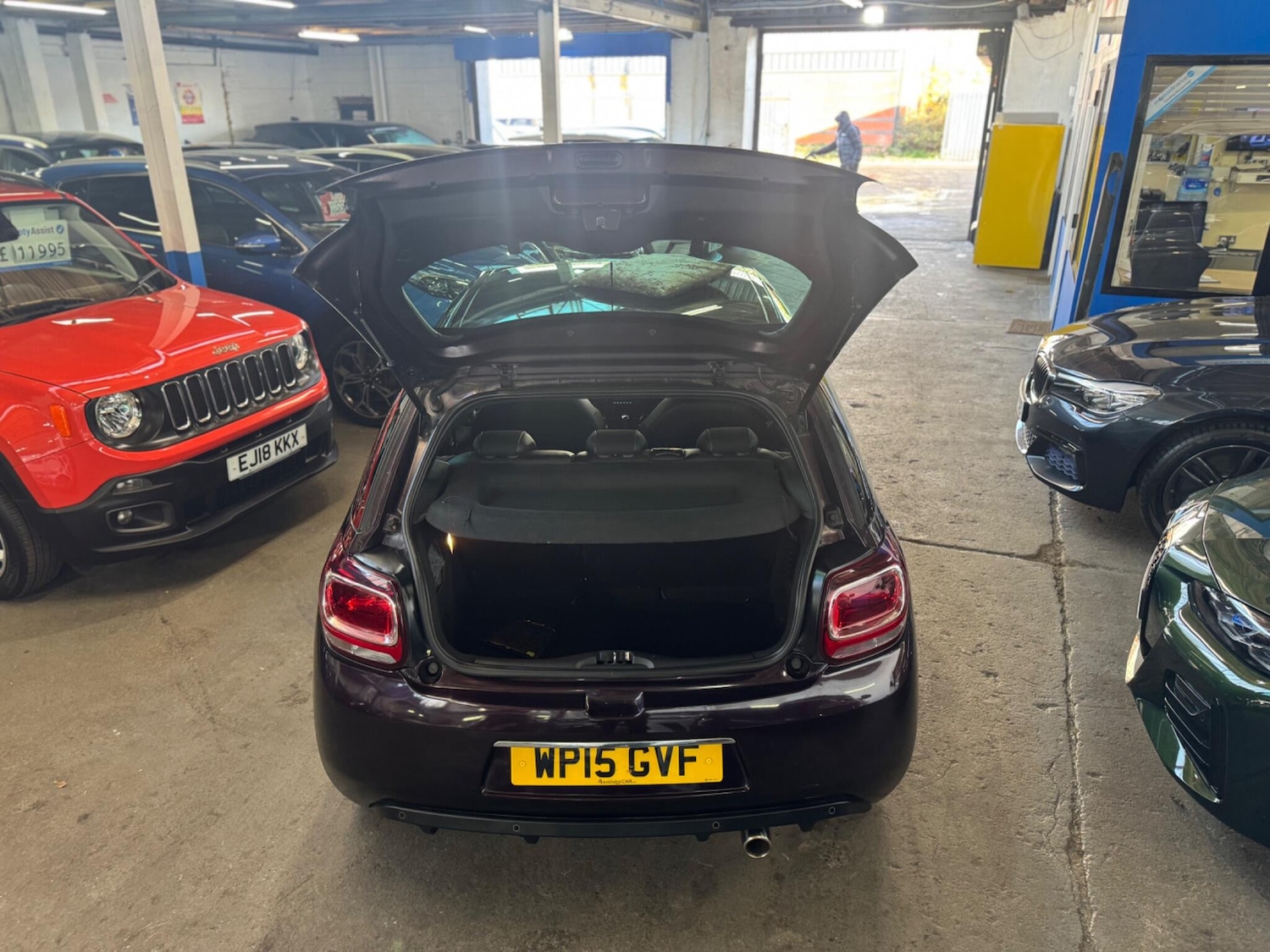 Used Citroen DS3 2015 for sale - 76658608: Photo 24