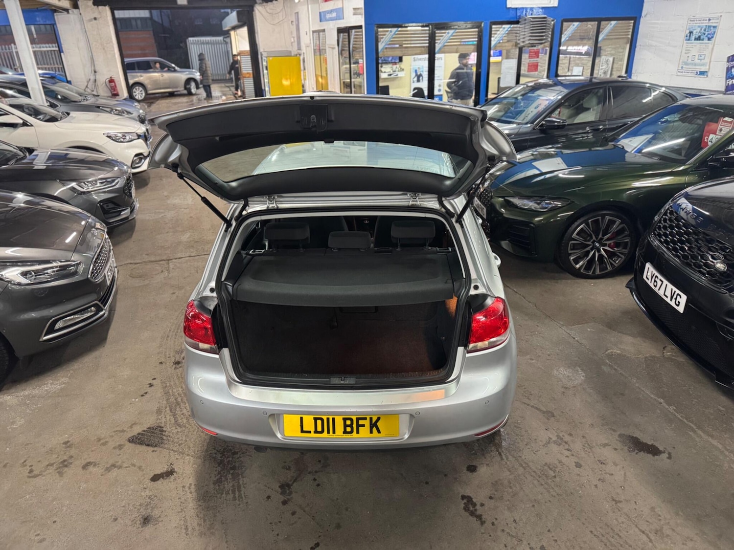 Used Volkswagen Golf 2011 for sale - 77387453: Photo 33