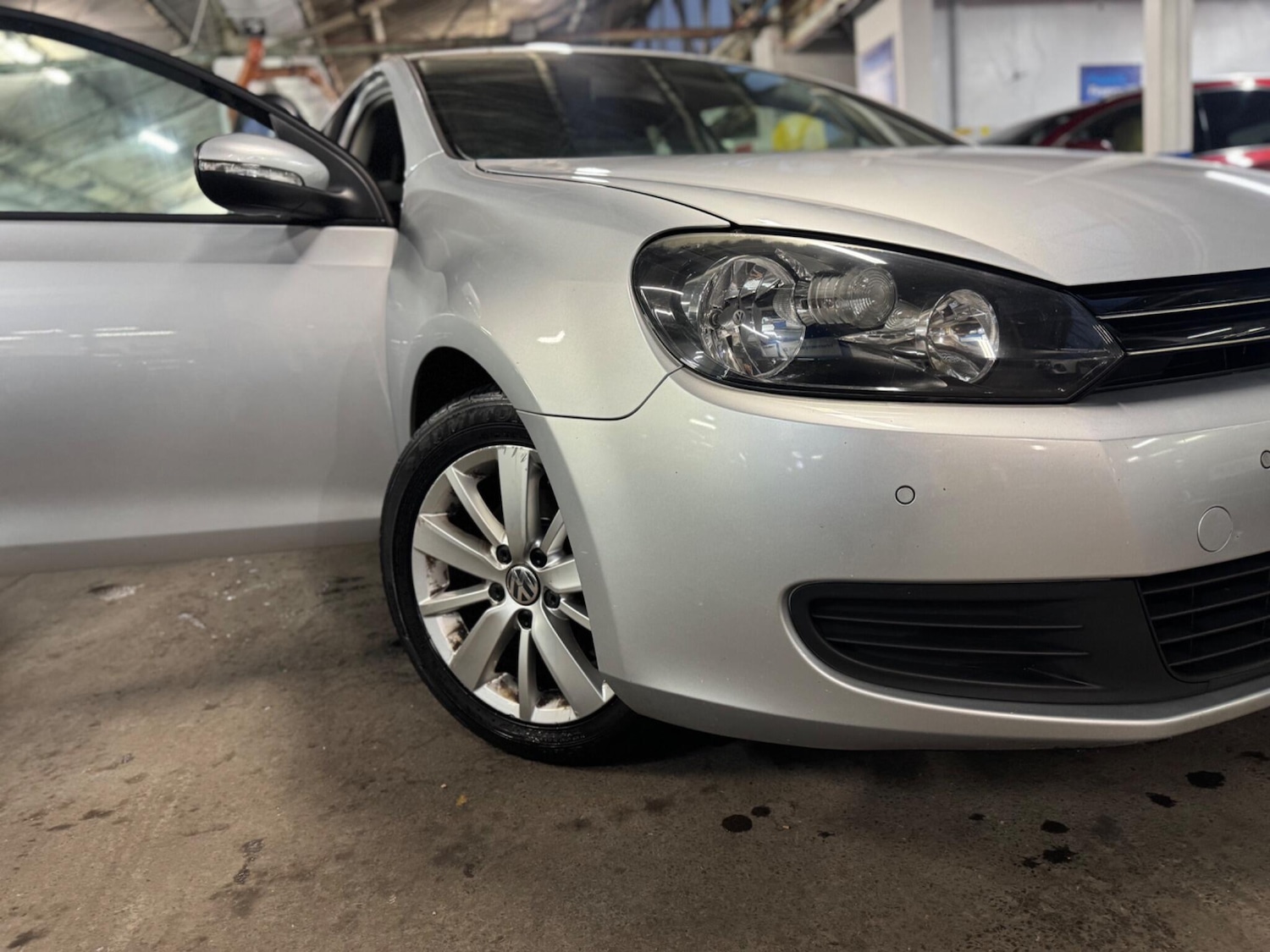 Used Volkswagen Golf 2011 for sale - 77387453: Photo 5