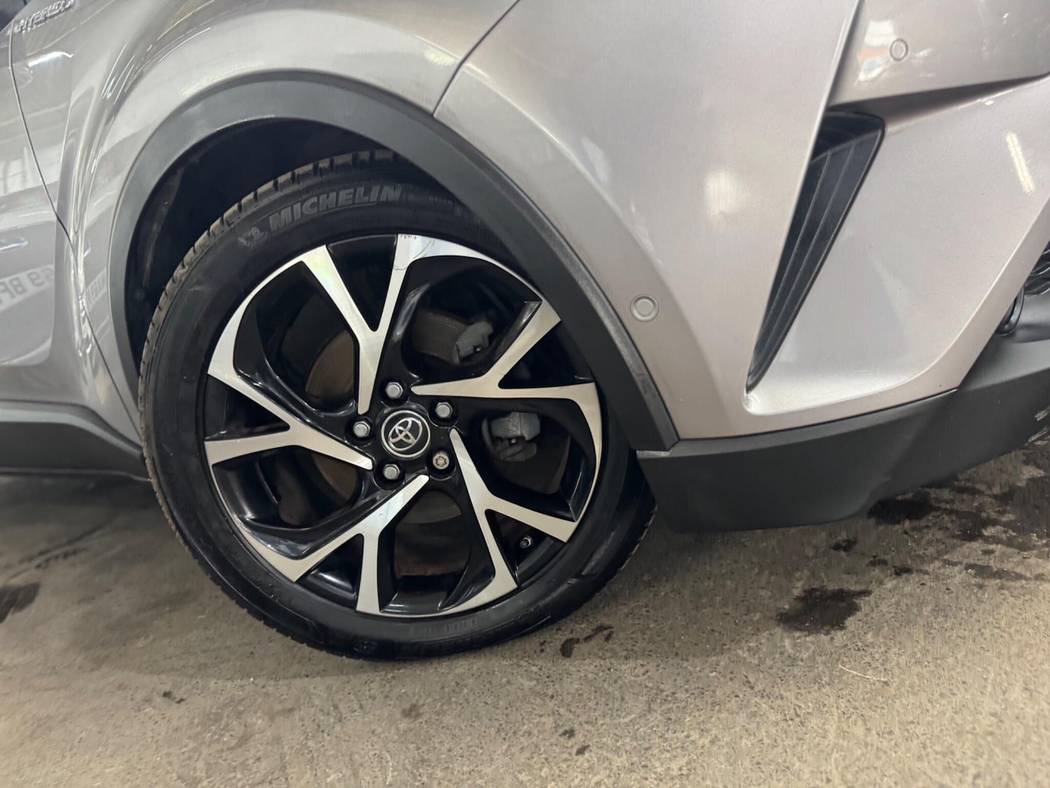 Used Toyota C-HR 2018 for sale - 76175056: Photo 19