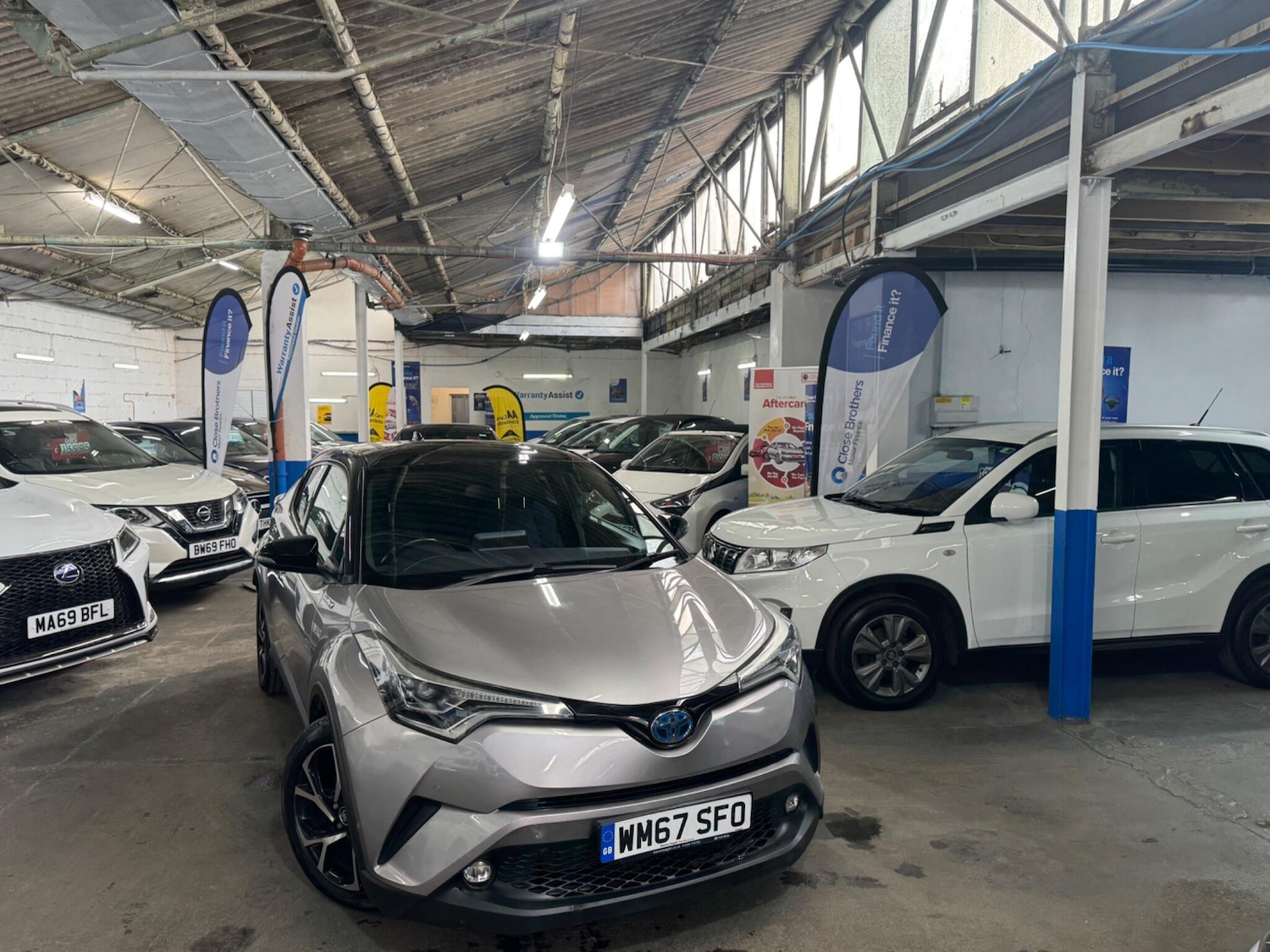Used Toyota C-HR 2018 for sale - 76175056: Photo 2