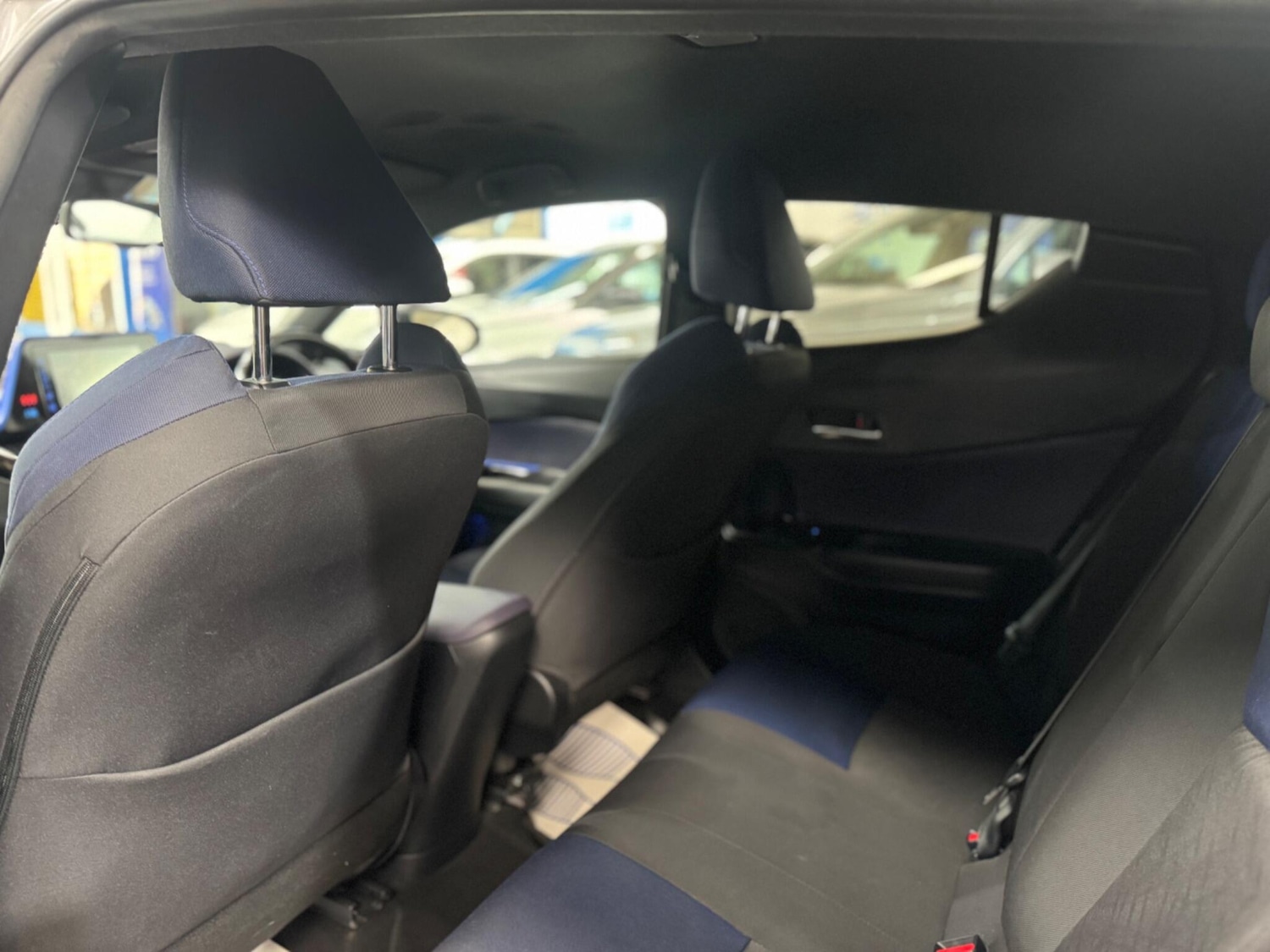Used Toyota C-HR 2018 for sale - 76175056: Photo 24
