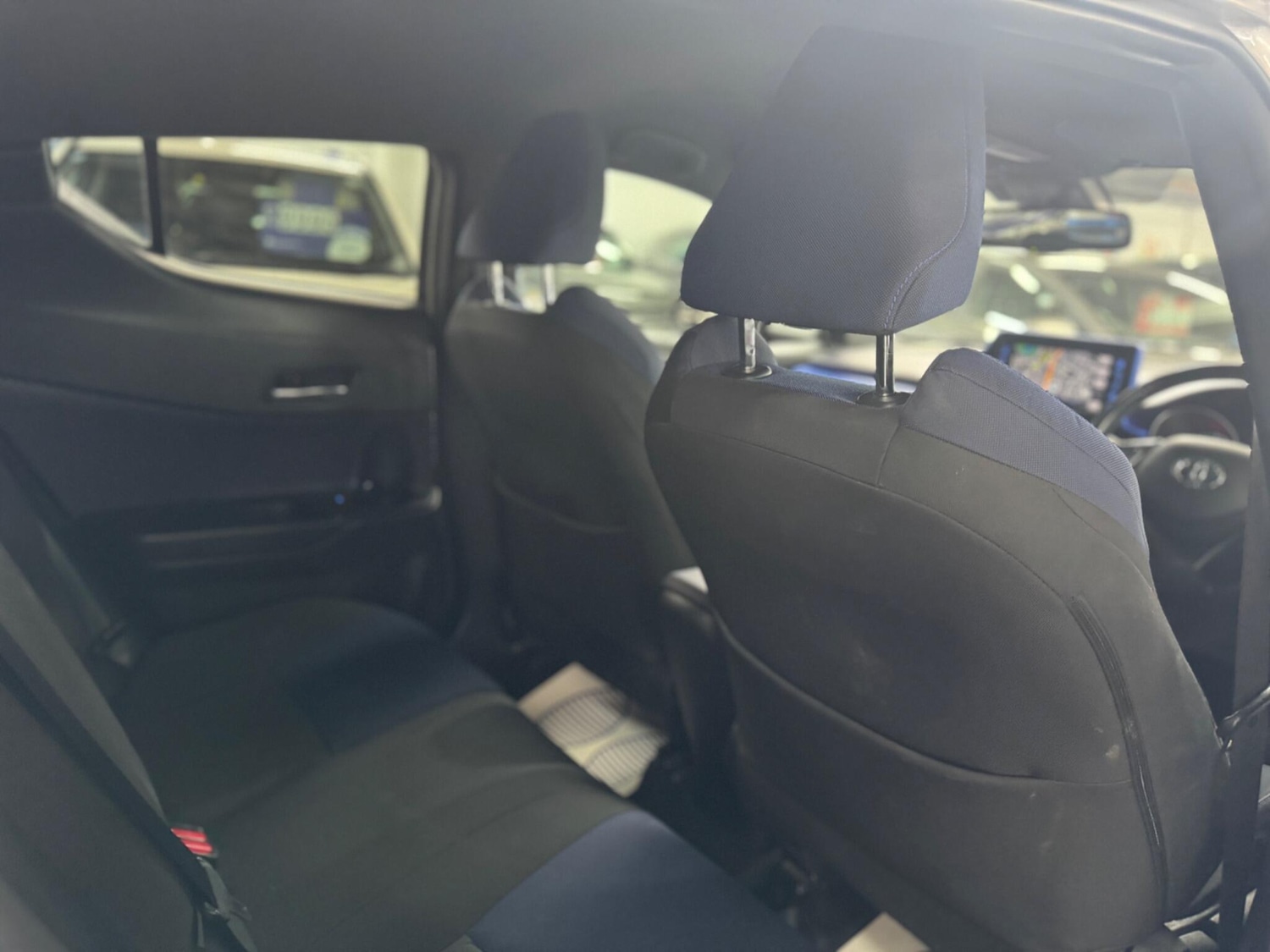 Used Toyota C-HR 2018 for sale - 76175056: Photo 28