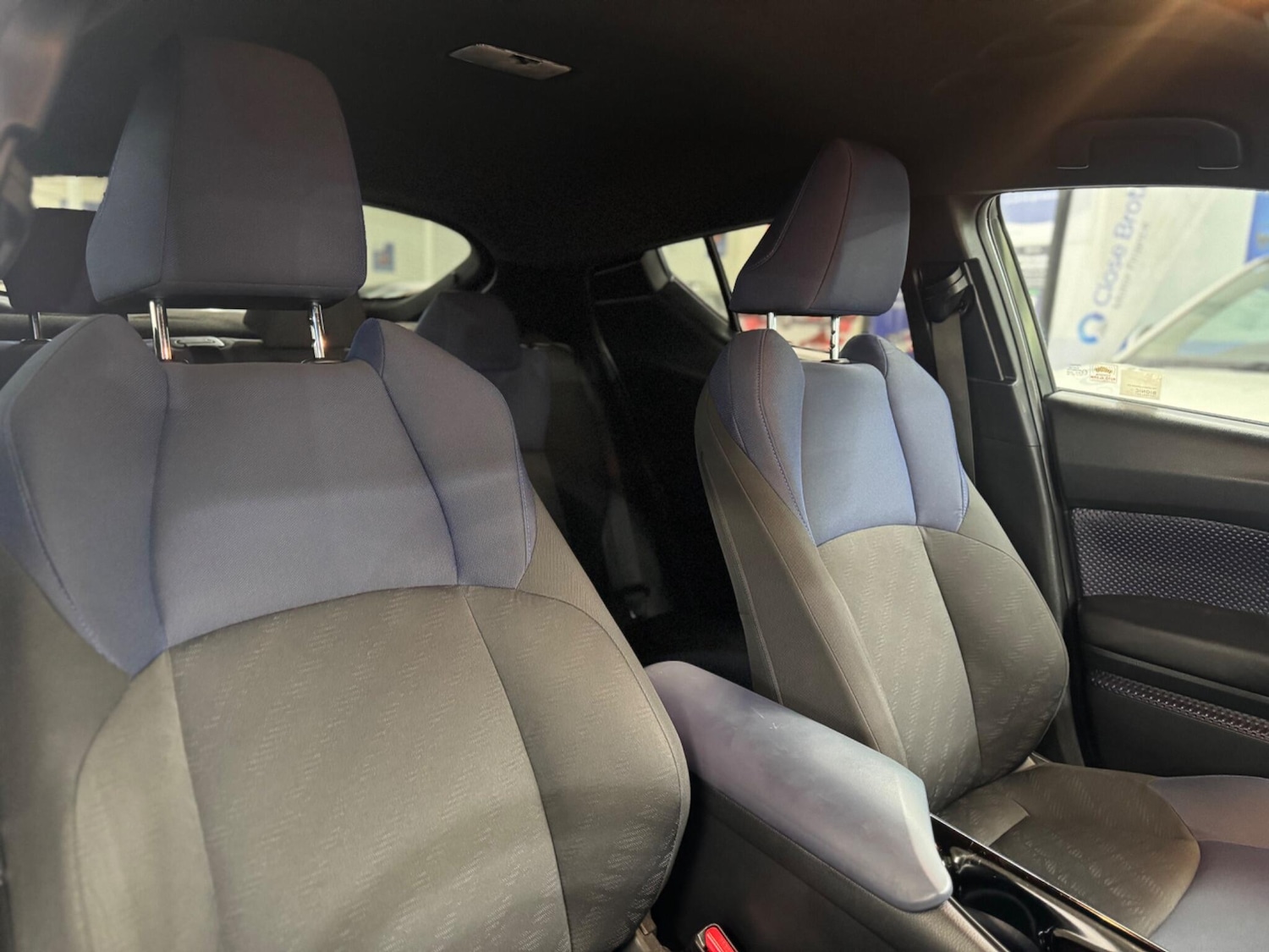 Used Toyota C-HR 2018 for sale - 76175056: Photo 31