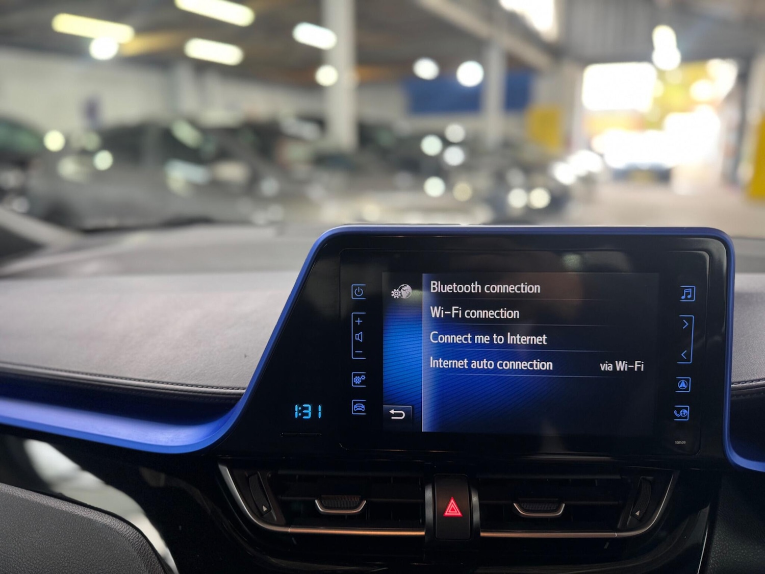 Used Toyota C-HR 2018 for sale - 76175056: Photo 40