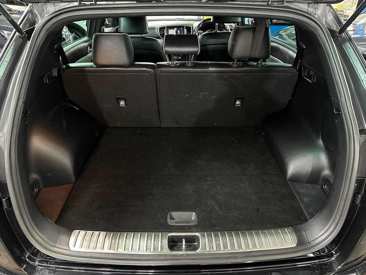 Used Kia Sportage 2018 for sale - 76336986: Photo 30