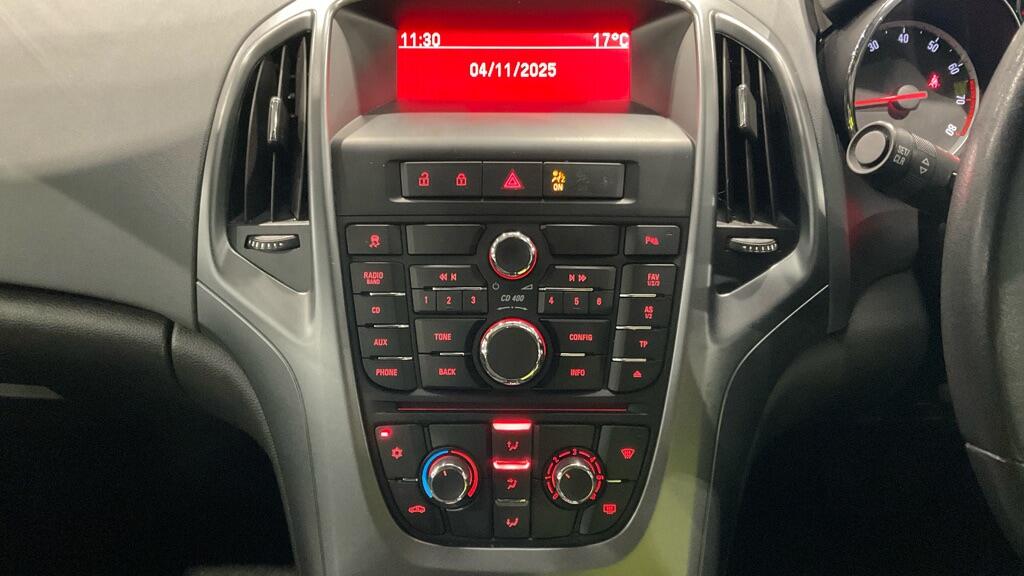 Used Vauxhall Astra GTC 2013 for sale - 76499620: Photo 10