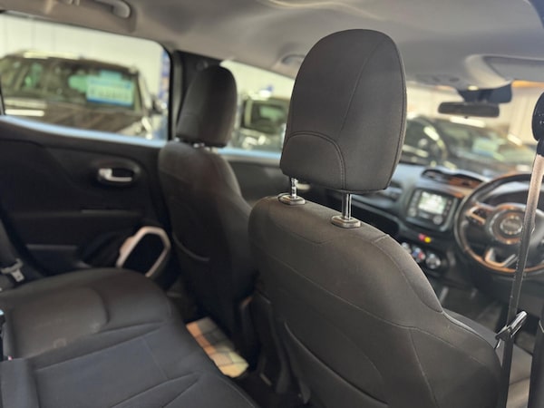 Used Jeep Renegade 2015 for sale - 76246546: Photo 27