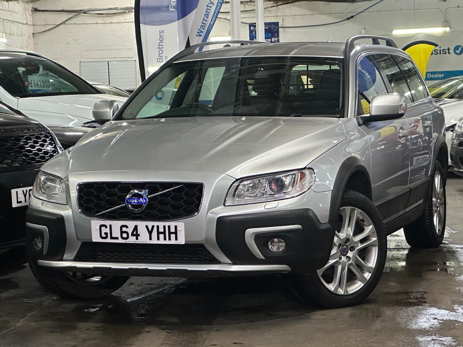 Used Volvo XC70 2015 for sale - 77290963: Photo 1