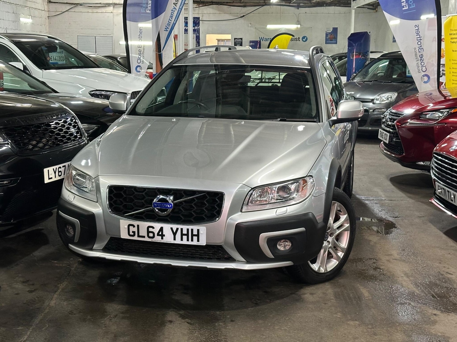 Used Volvo XC70 2015 for sale - 77290963: Photo 10