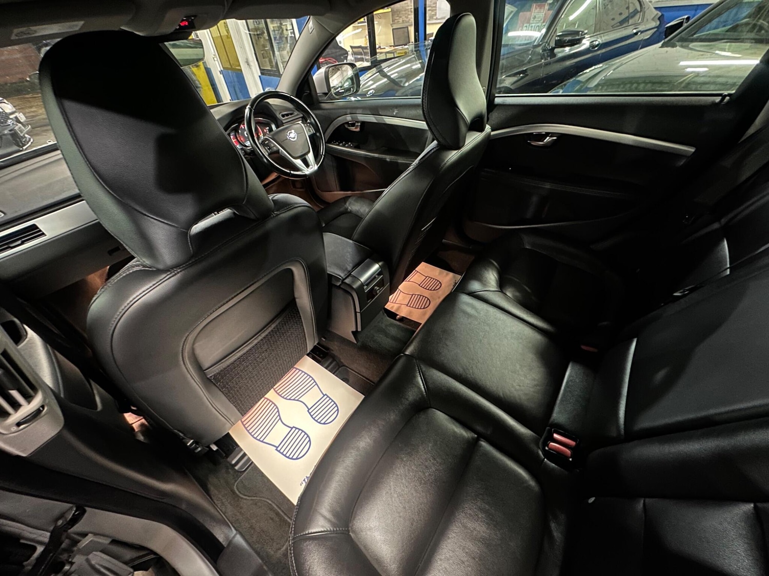 Used Volvo XC70 2015 for sale - 77290963: Photo 19