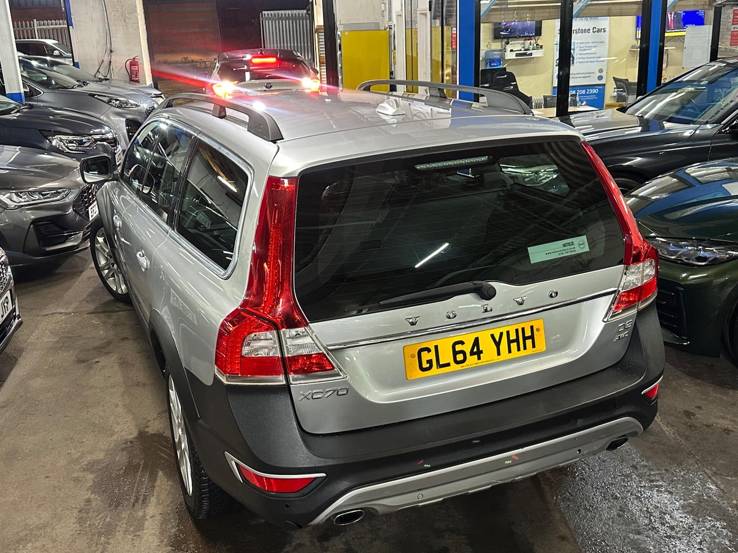 Used Volvo XC70 2015 for sale - 77290963: Photo 21
