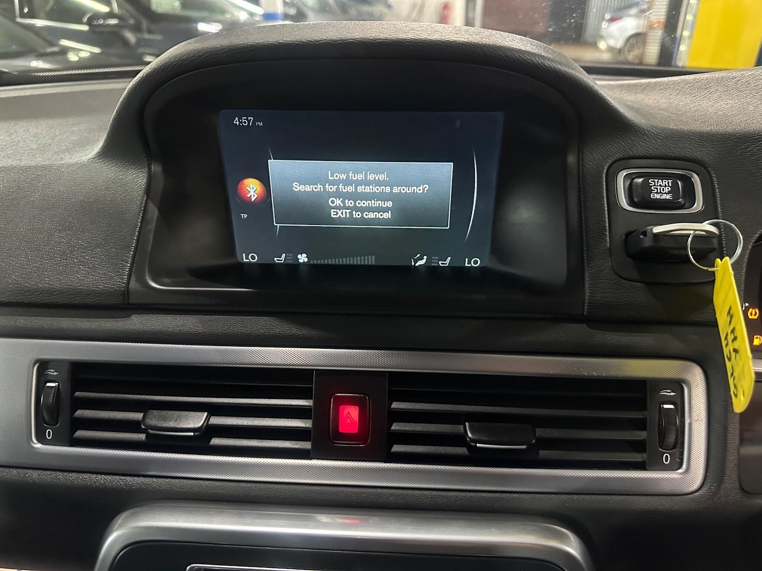 Used Volvo XC70 2015 for sale - 77290963: Photo 37