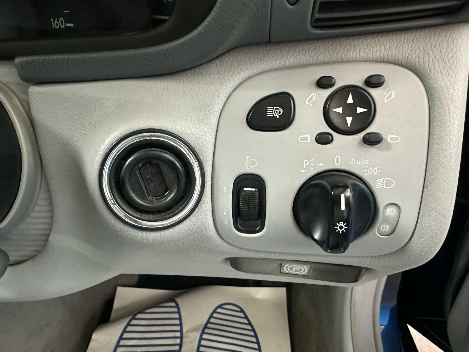 Mercedes-Benz C-Class (03) - 1.8 C180 Kompressor Classic SE 4dr - Image 19