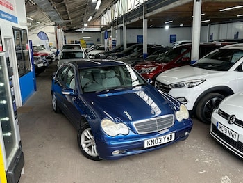Used Mercedes-Benz C-Class 2003 for sale - 75459619: Photo