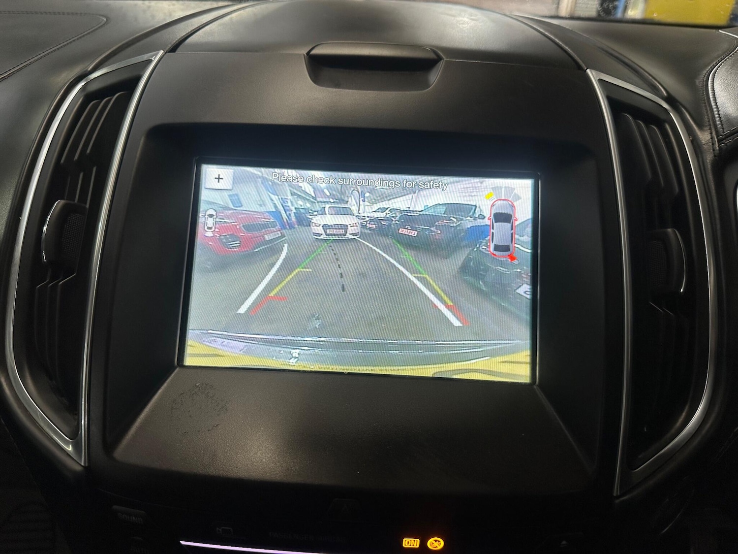 Used Ford S-Max 2017 for sale - 77144089: Photo 21