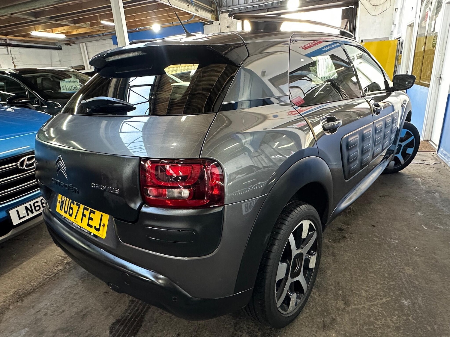 Used Citroen C4 Cactus 2017 for sale - 77119601: Photo 42
