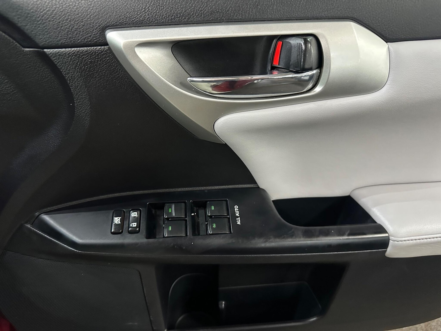 Used Lexus CT for sale - 77214831: Photo 25