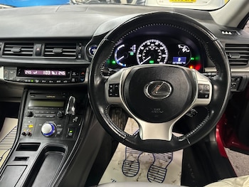 Used Lexus CT 2013 for sale - 77214831: Photo