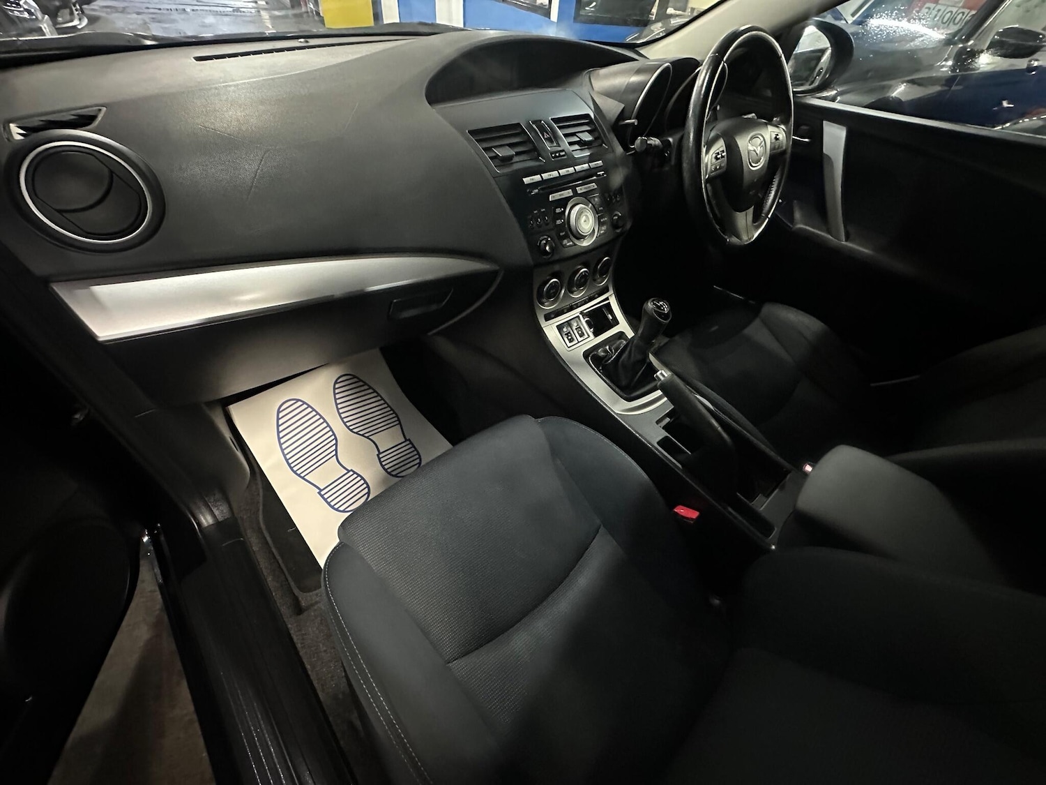 Used Mazda Mazda3 2011 for sale - 76991844: Photo 25