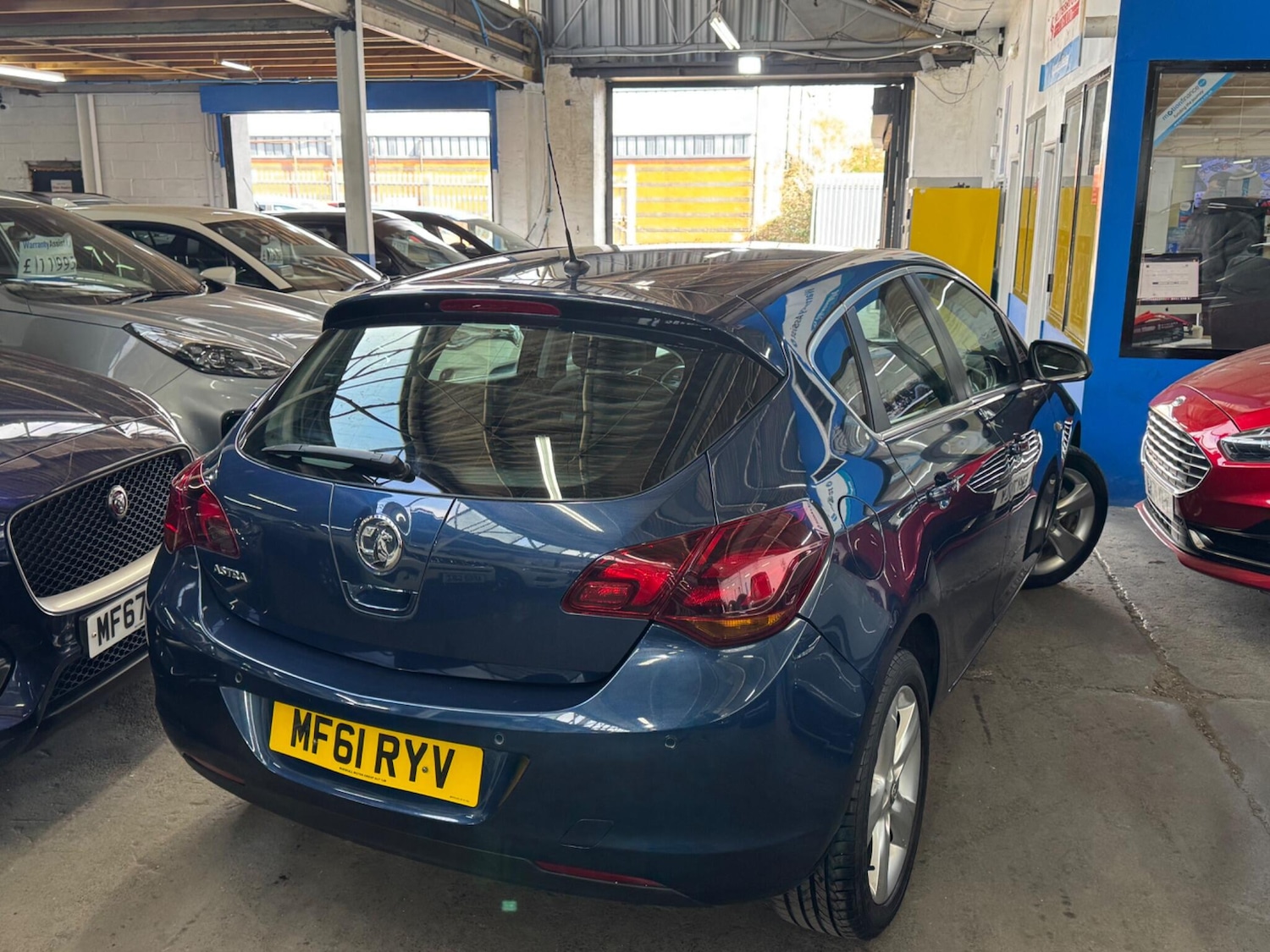 Used Vauxhall Astra 2011 for sale - 78058328: Photo 10