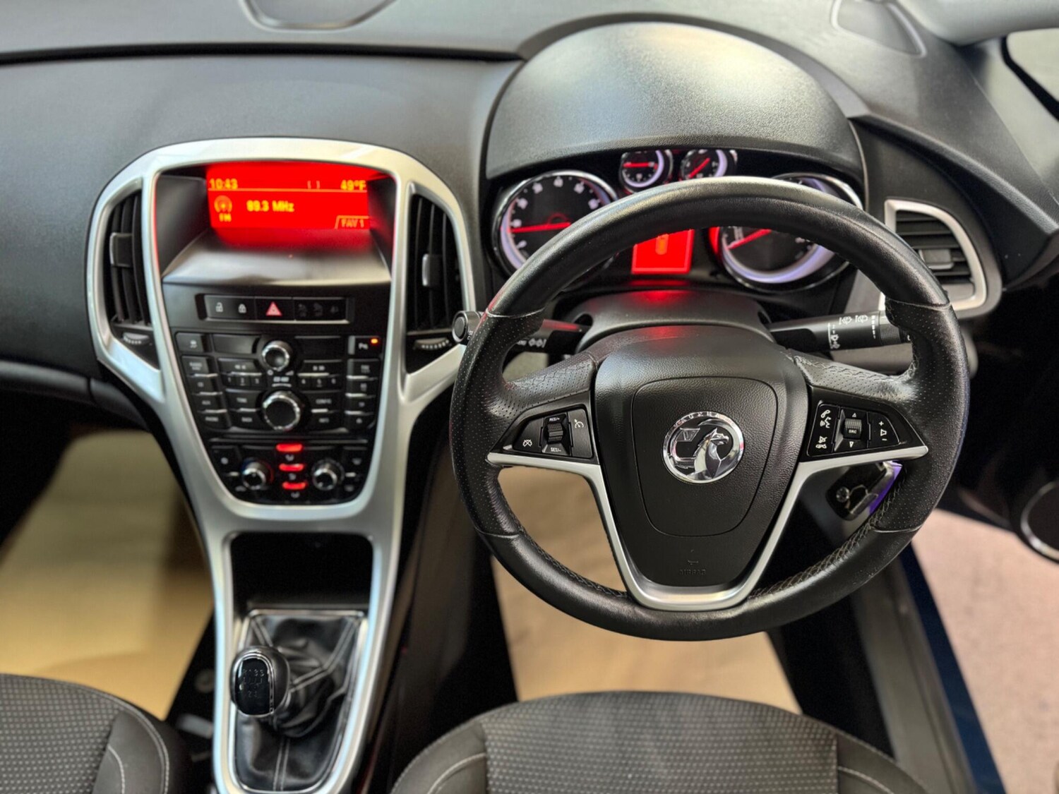 Used Vauxhall Astra 2011 for sale - 78058328: Photo 16