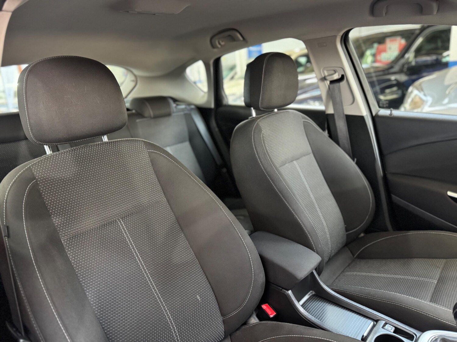 Used Vauxhall Astra 2011 for sale - 78058328: Photo 20