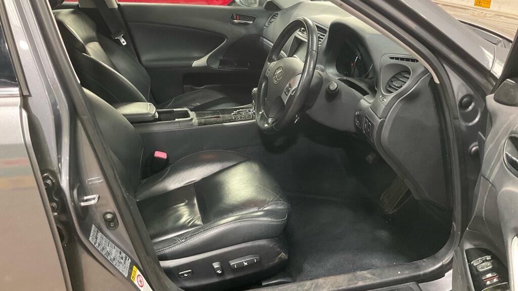 Used Lexus IS for sale - 77853156: Photo 15