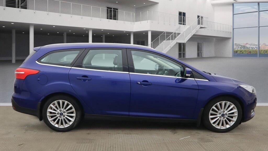 Used Ford Focus 2015 for sale - 77376519: Photo 11