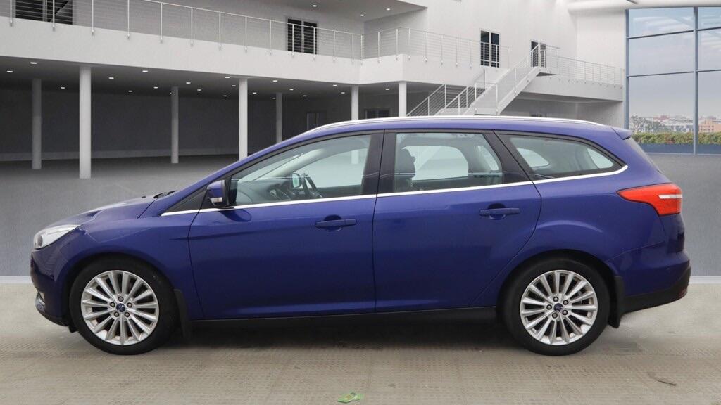 Used Ford Focus 2015 for sale - 77376519: Photo 12