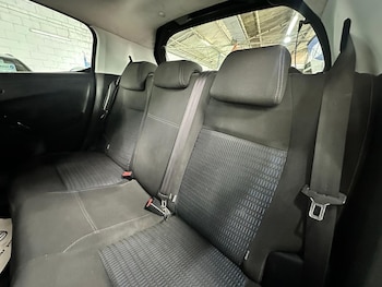 Used Peugeot 208 2015 for sale - 78622416: Photo