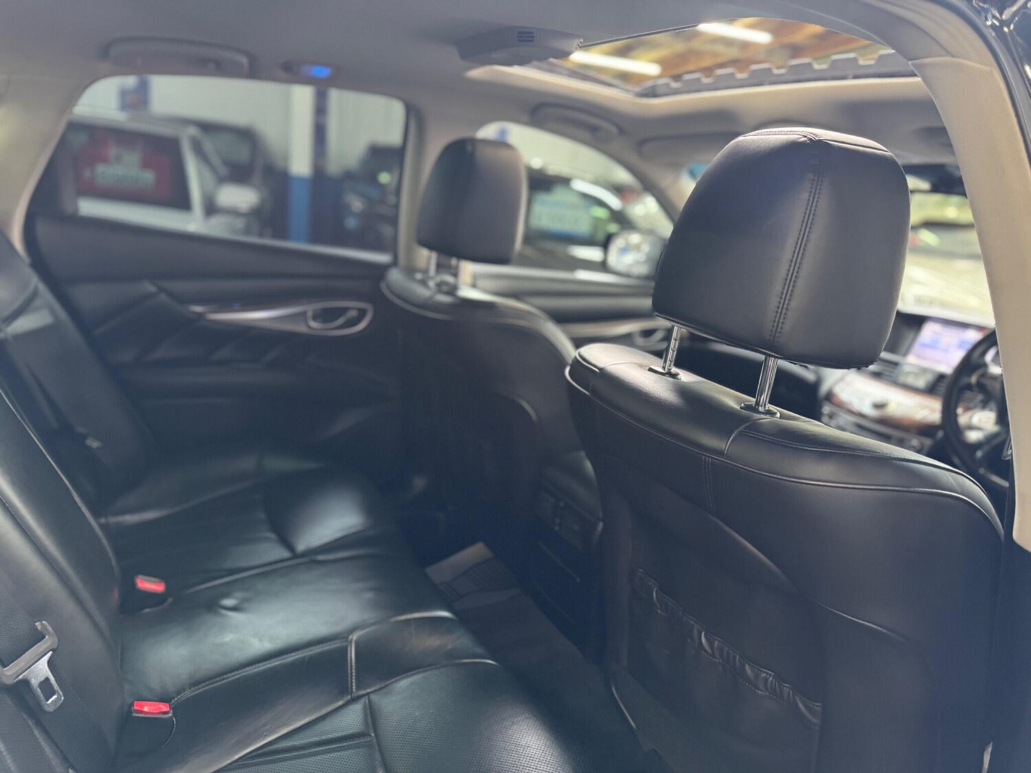 Used Infiniti M 2013 for sale - 77497086: Photo 25