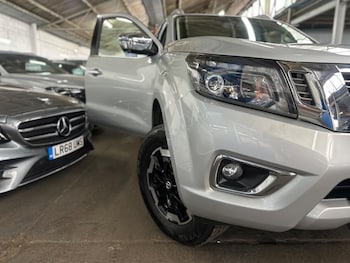 Used Nissan Navara 2021 for sale - 79576652: Photo