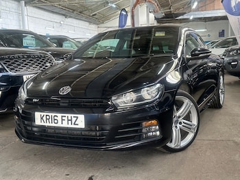 2016 (16) - 2.0 TDI BlueMotion Tech R-Line Hatchback 3dr Diesel DSG Euro 6 (s/s) (184 p