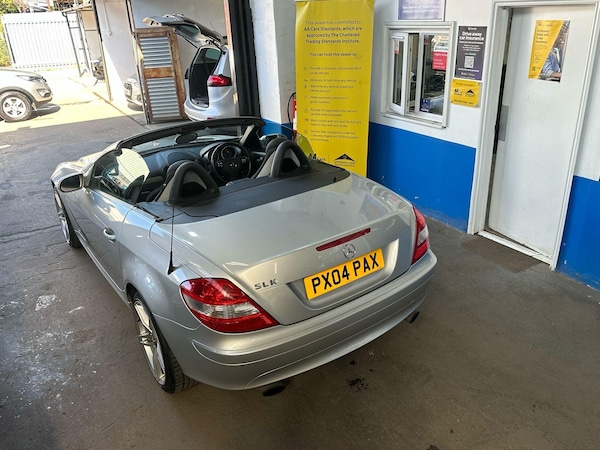 Used Mercedes-Benz SLK 2012 for sale - 76246988: Photo 13