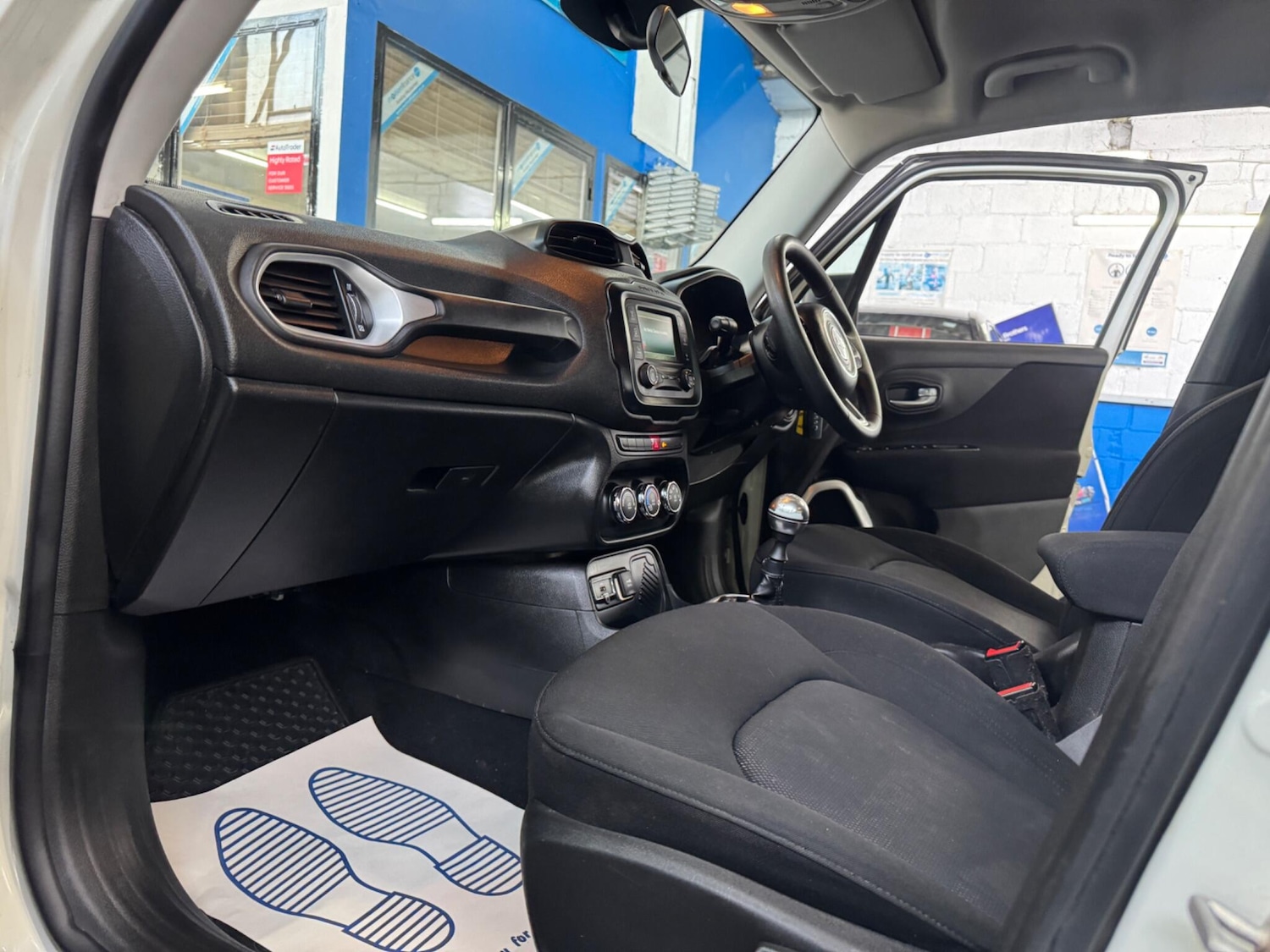 Used Jeep Renegade 2015 for sale - 78006293: Photo 21