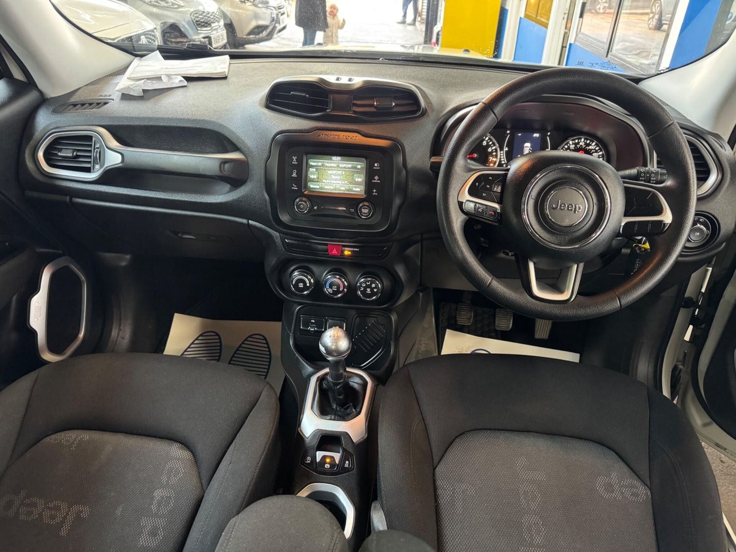 Used Jeep Renegade 2015 for sale - 78006293: Photo 3