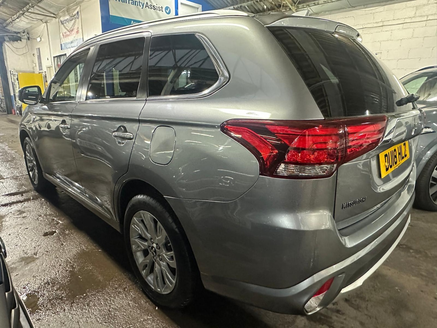 Used Mitsubishi Outlander 2018 for sale - 76592457: Photo 11