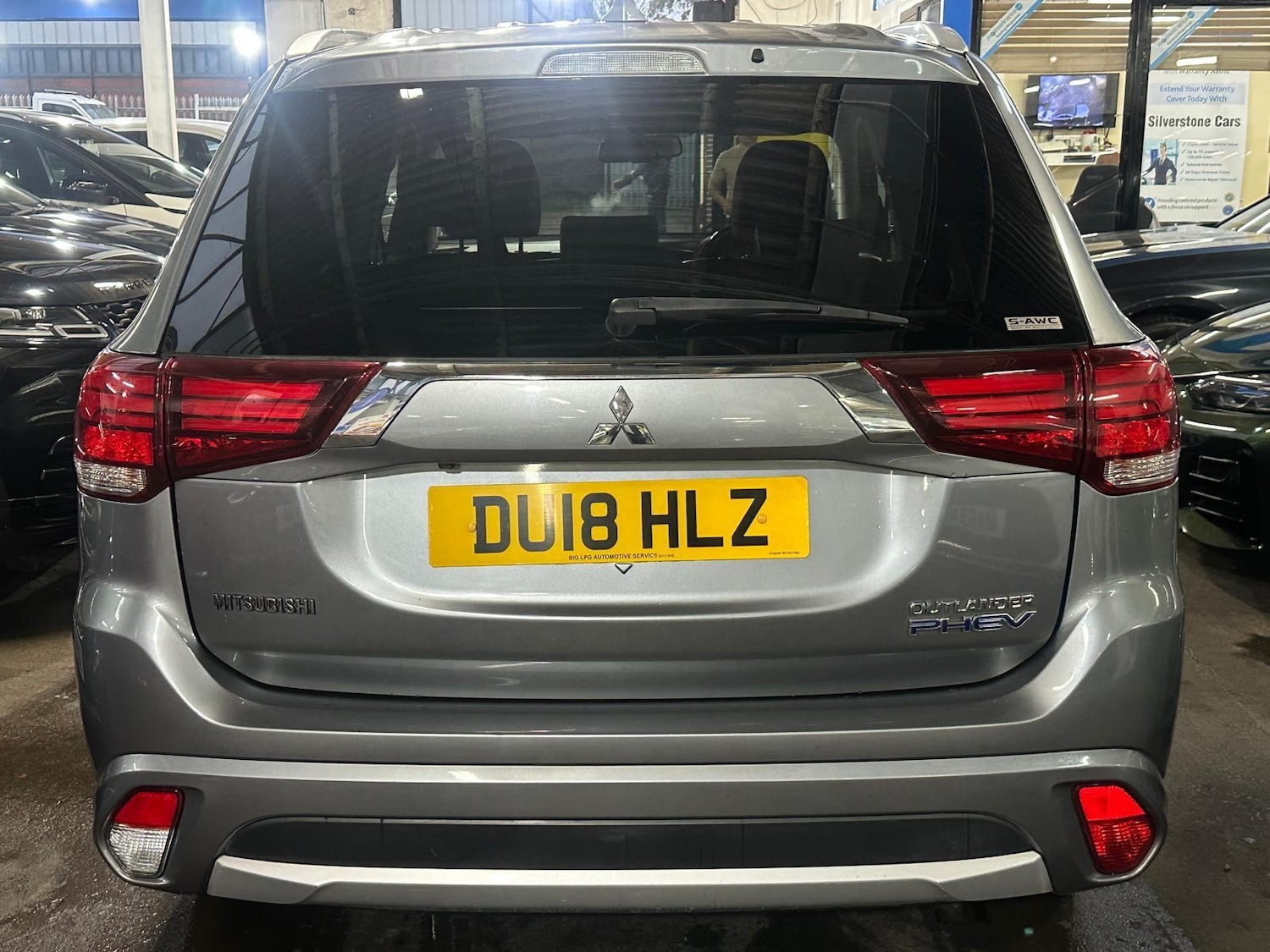 Used Mitsubishi Outlander 2018 for sale - 76592457: Photo 12