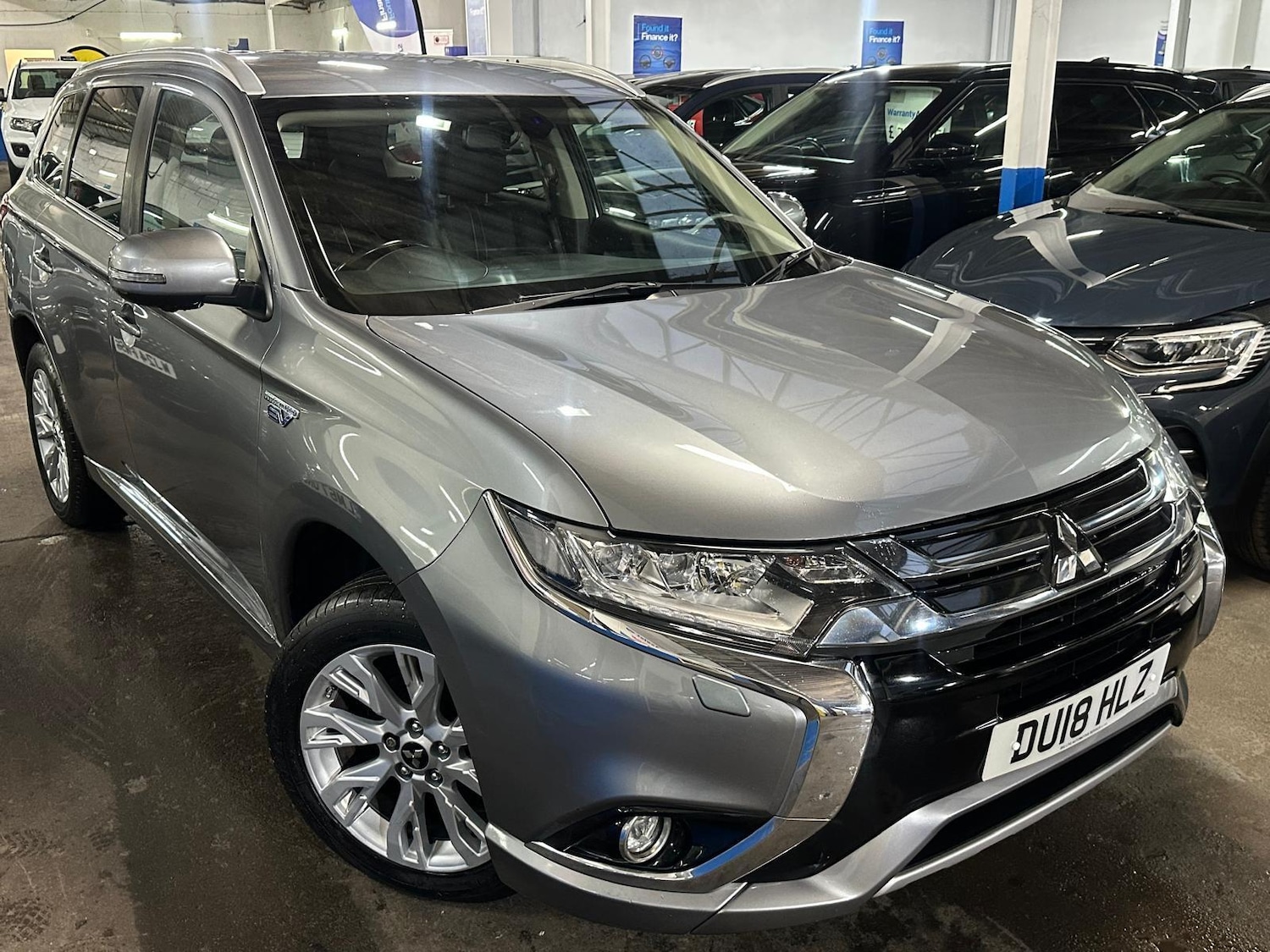 Used Mitsubishi Outlander 2018 for sale - 76592457: Photo 14