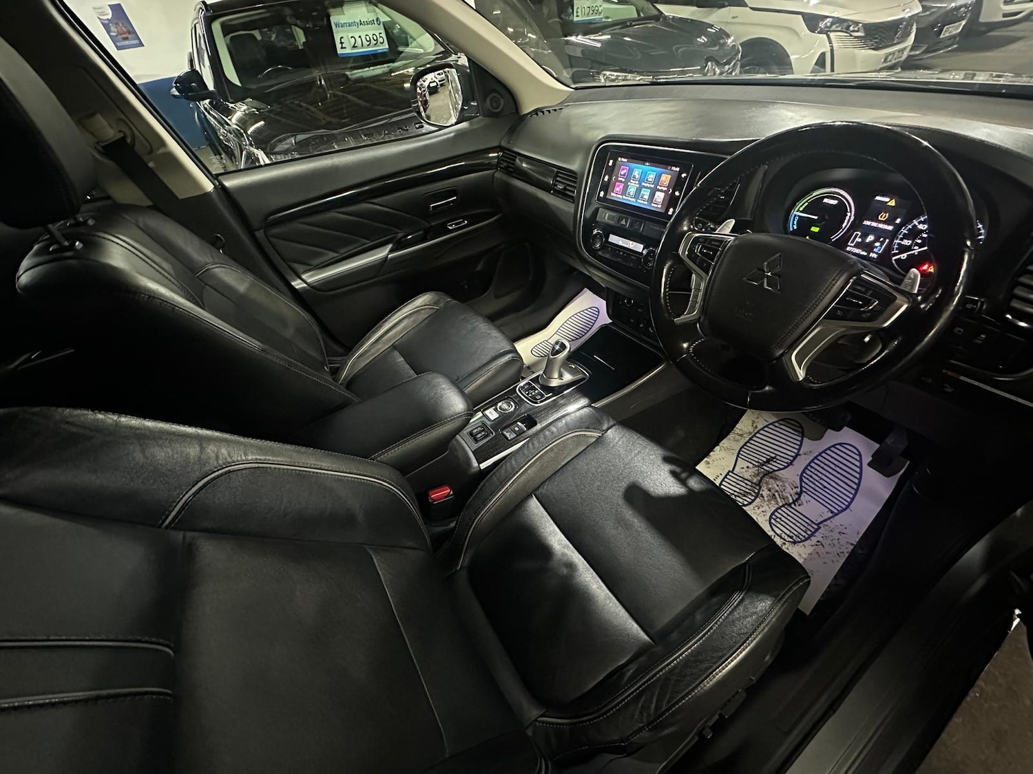 Used Mitsubishi Outlander 2018 for sale - 76592457: Photo 3