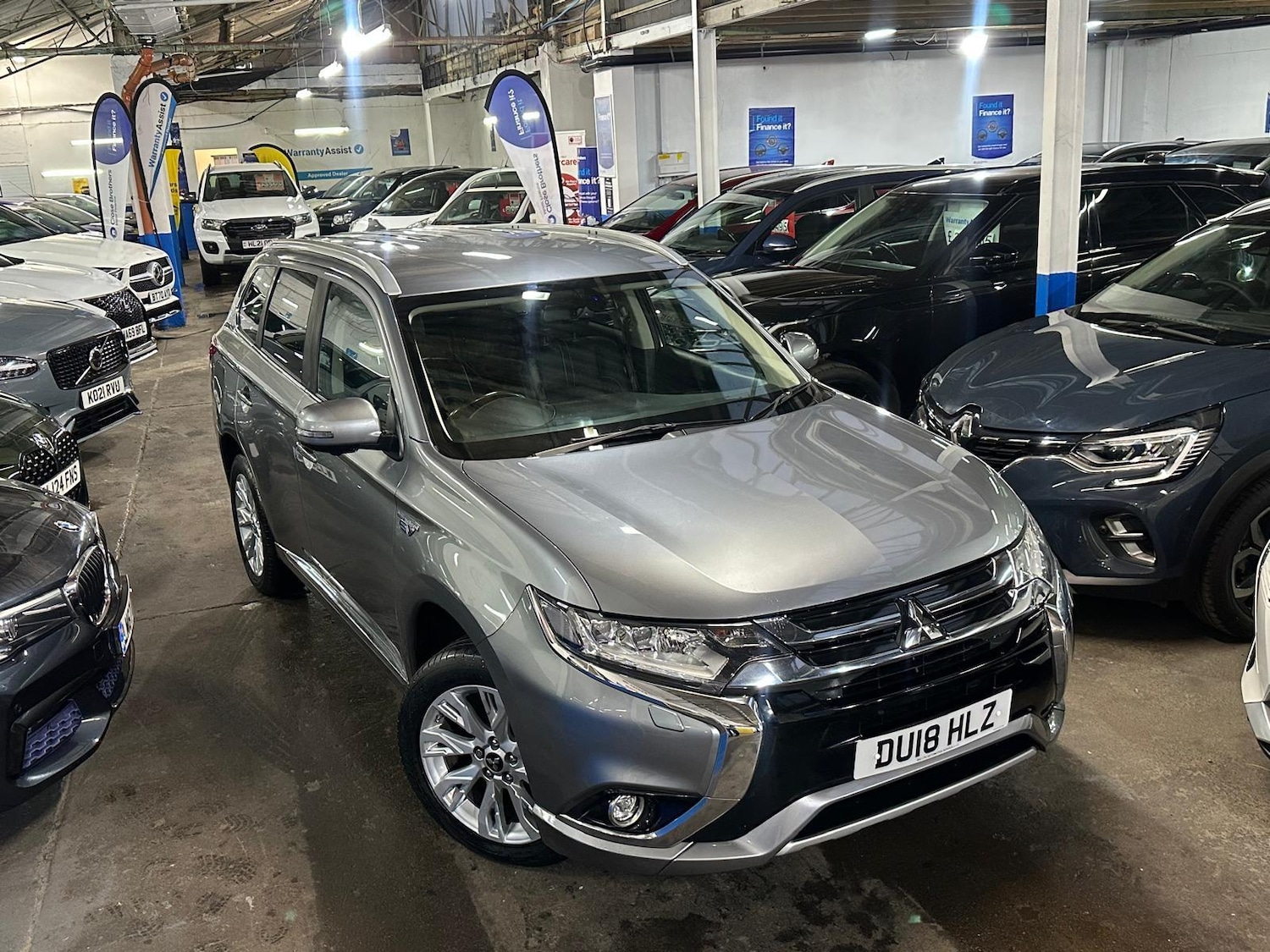 Used Mitsubishi Outlander 2018 for sale - 76592457: Photo 8