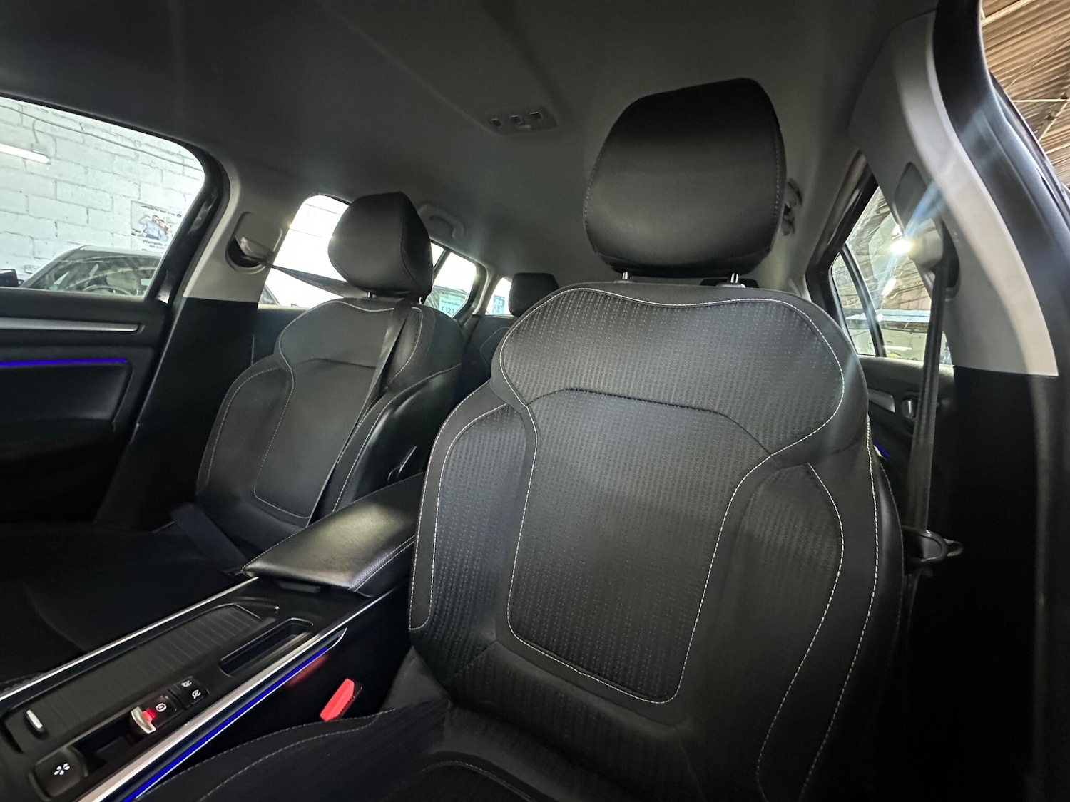 Used Renault Megane 2018 for sale - 77315187: Photo 33