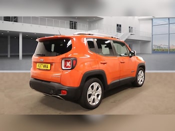 Used Jeep Renegade 2017 for sale - 76122182: Photo 4