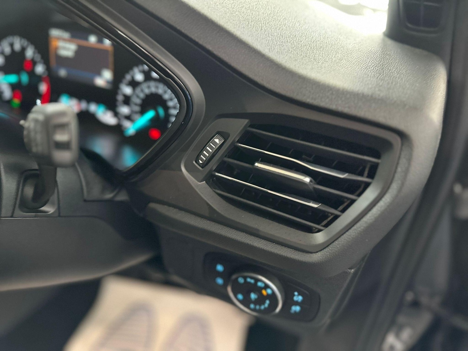 Used Ford Focus 2023 for sale - 75741158: Photo 20