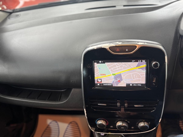 Used Renault Clio 2016 for sale - 73982598: Photo 16